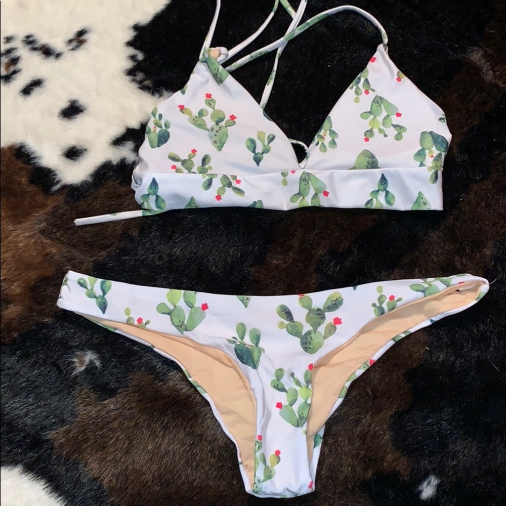 Adorable size M Cactus bathing suits set